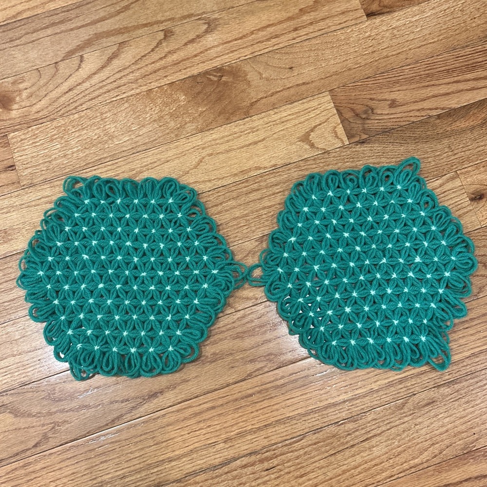 MCM Trivet Handmade‎ Loom Crochet Hexagon Potholder Set Of 2 Kitchen Decor Green
